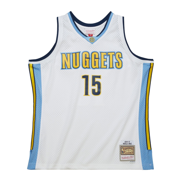 Front view White basketball jersey with Nuggets in navy and number '15' in navy with yellow outline on a white background