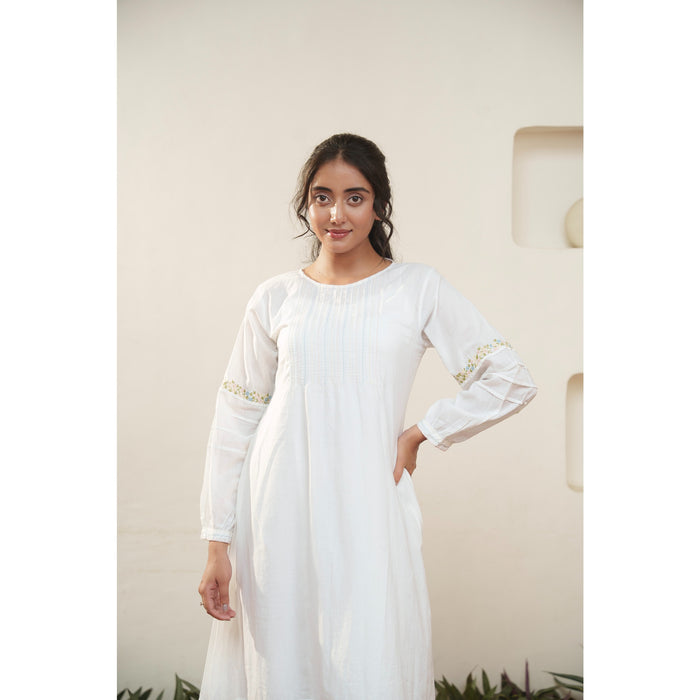 White Cotton and Chanderi Dress - OurDve