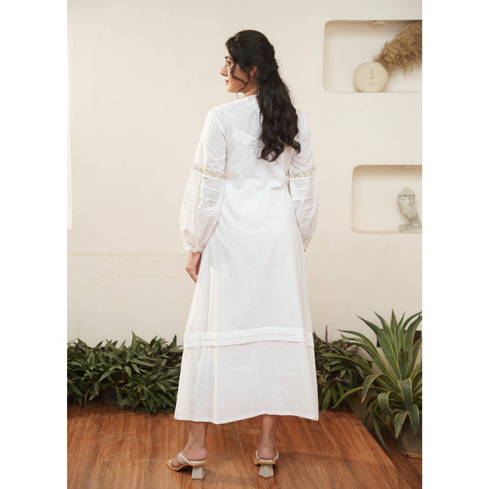 White Cotton and Chanderi Dress - OurDve