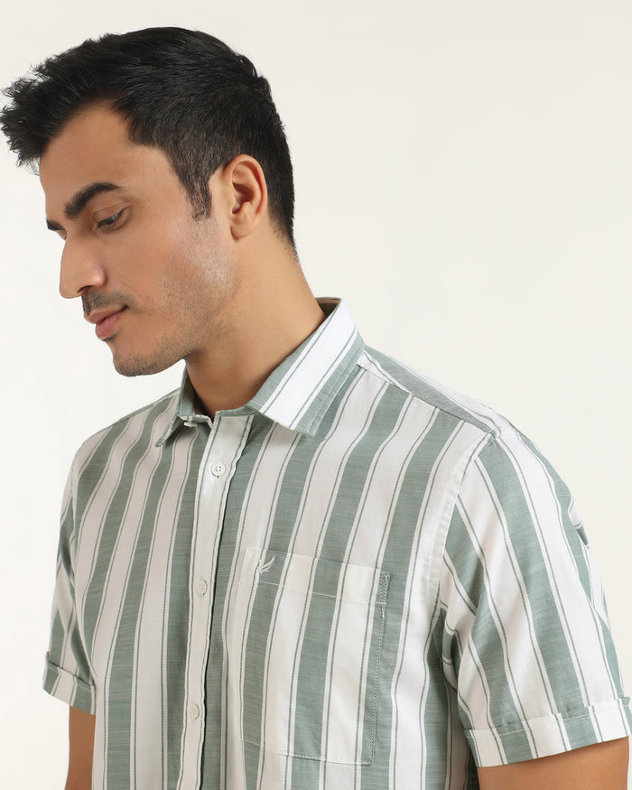 Casual Half Sleeve Green Stripe Shirt - Delmor