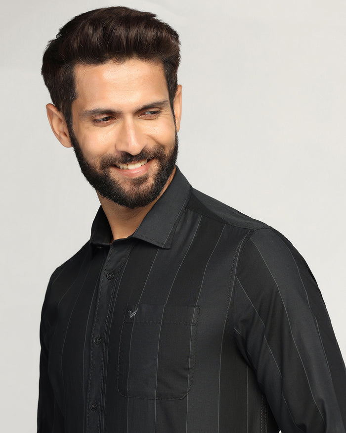 Casual Navy Stripe Shirt - Bunji