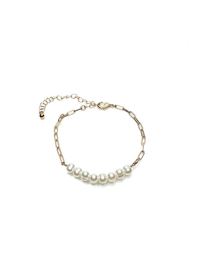 celeste pearl bracelet in gold