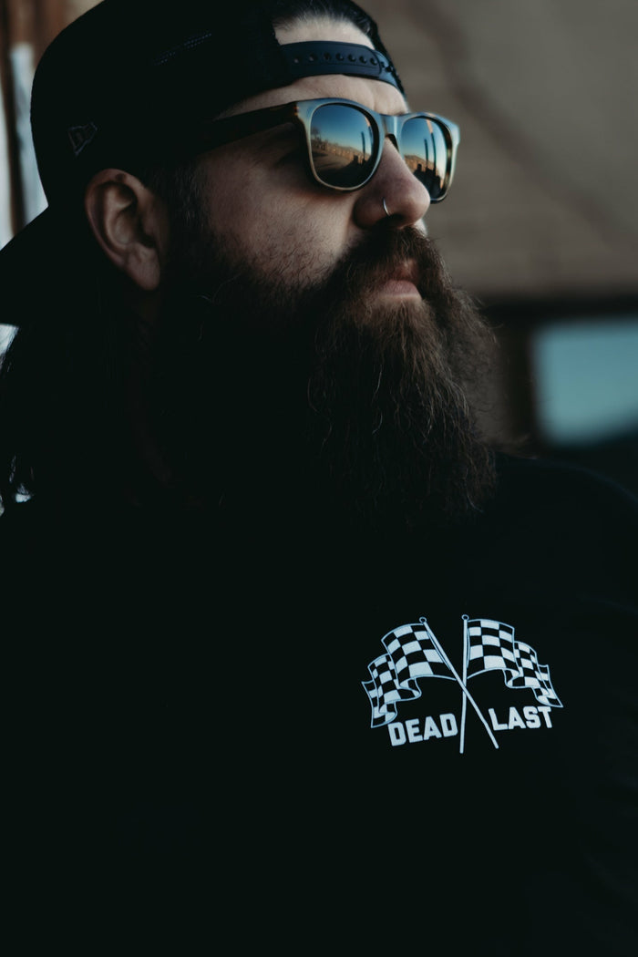 DEAD LAST T-SHIRT