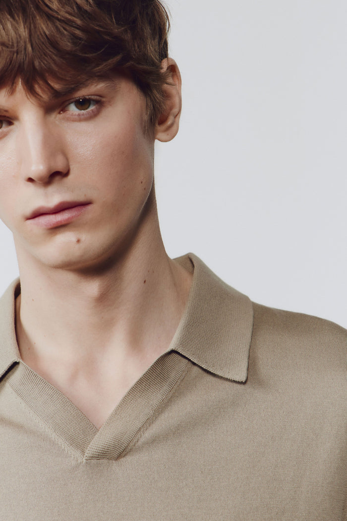 LIGHT KHAKI