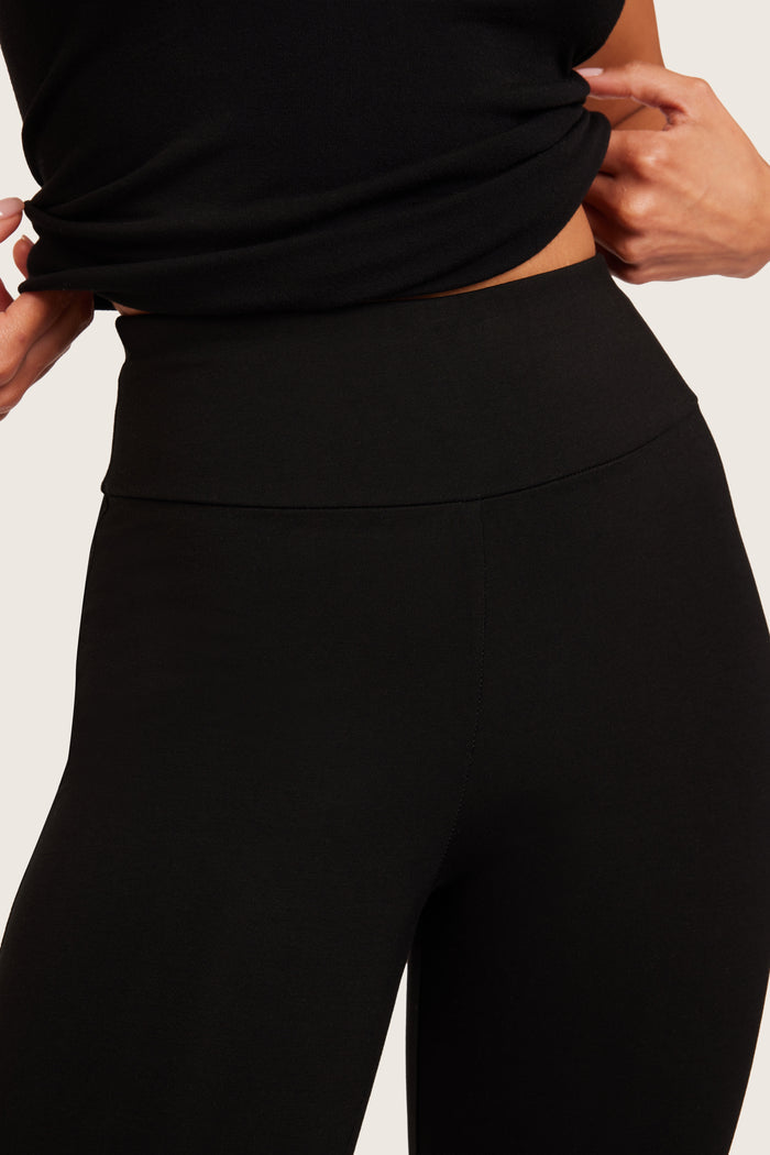 Forme™ - High Waist Flare Pants