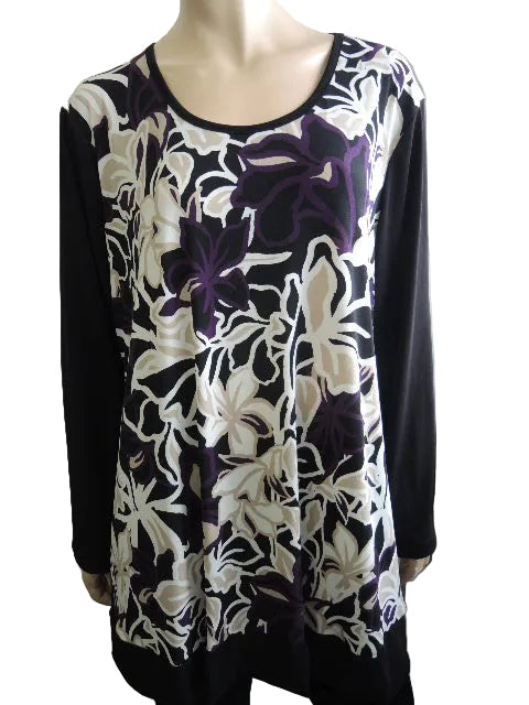 Shelz Flattering Stretch Swing Top