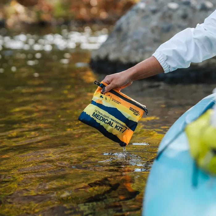Ultralight/Watertight Medical Kit .7